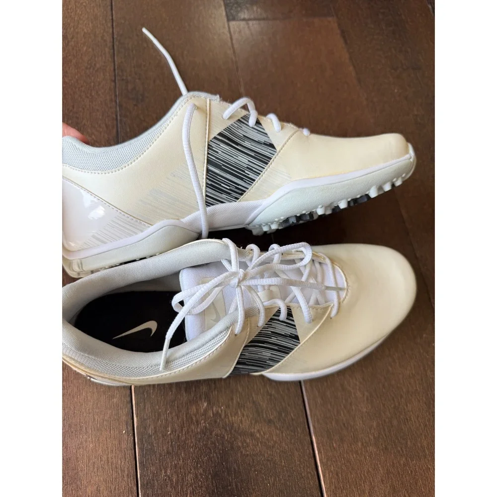 Nike delight V Classic Womens Golf Shoes Cream White Spiked 651997-100 Size